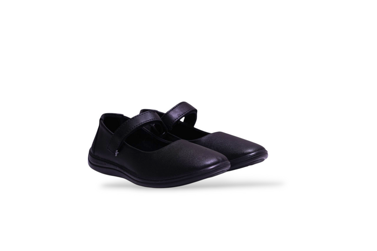 SCHOOL SHOES