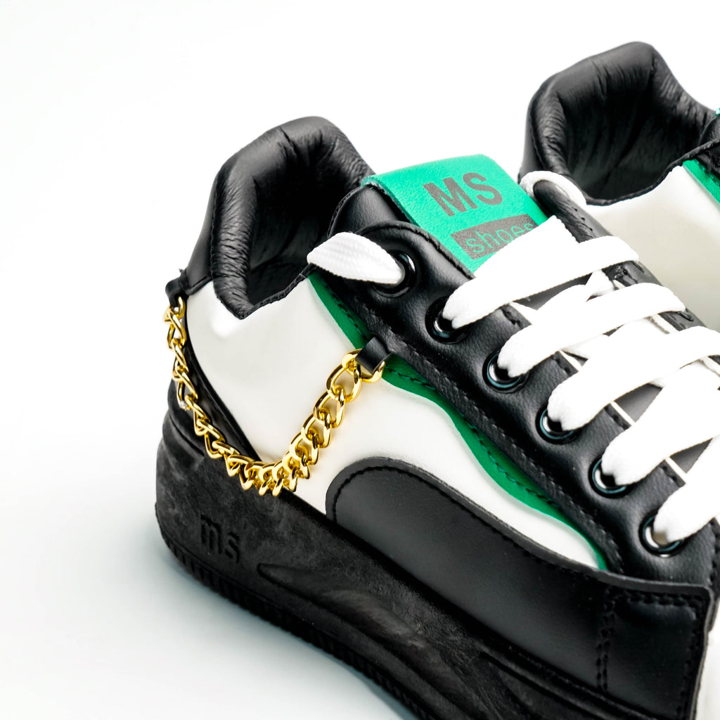 UrbanEase Black & White